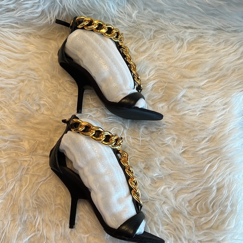 Giuseppe Zanotti Women’s Black Leather Chain Detail T Strap Sandals Size 35 EU - Picture 11 of 16